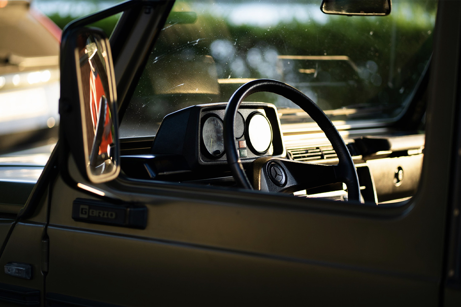 230GE PUCH — detail